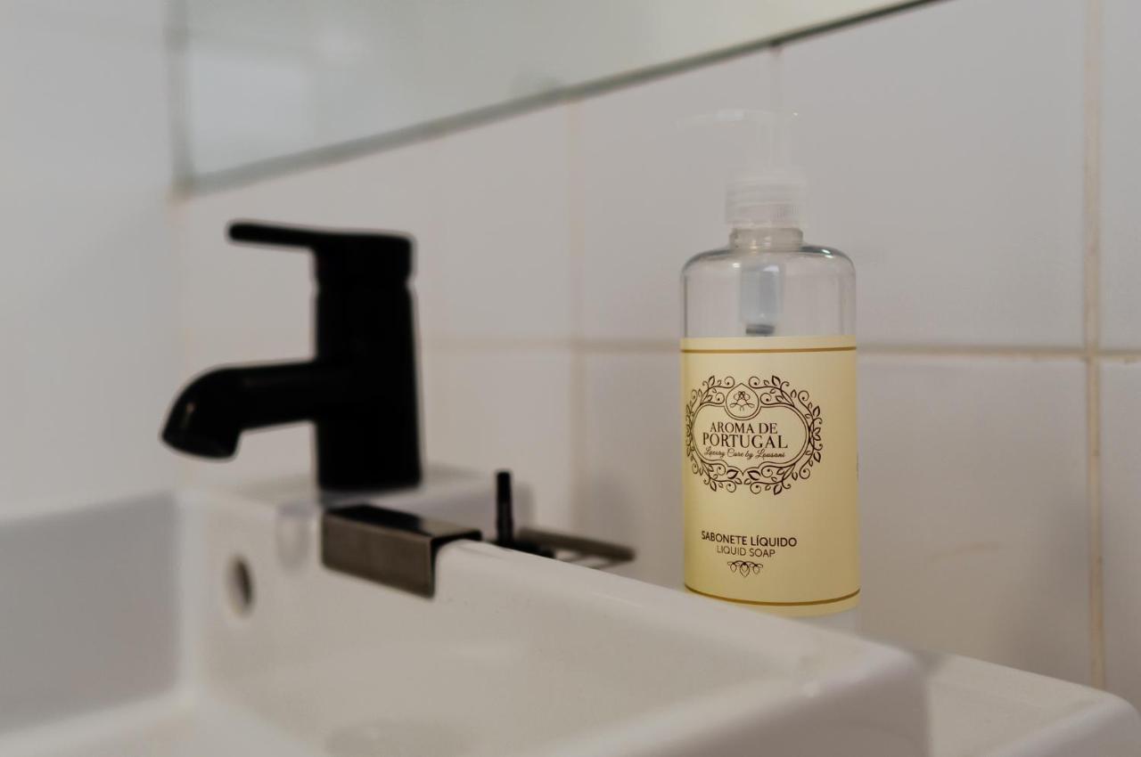 Genius Loci Guesthouse Matosinhos  Luaran gambar